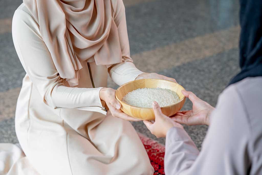 Manfaat Zakat bagi Penerima dan Masyarakat