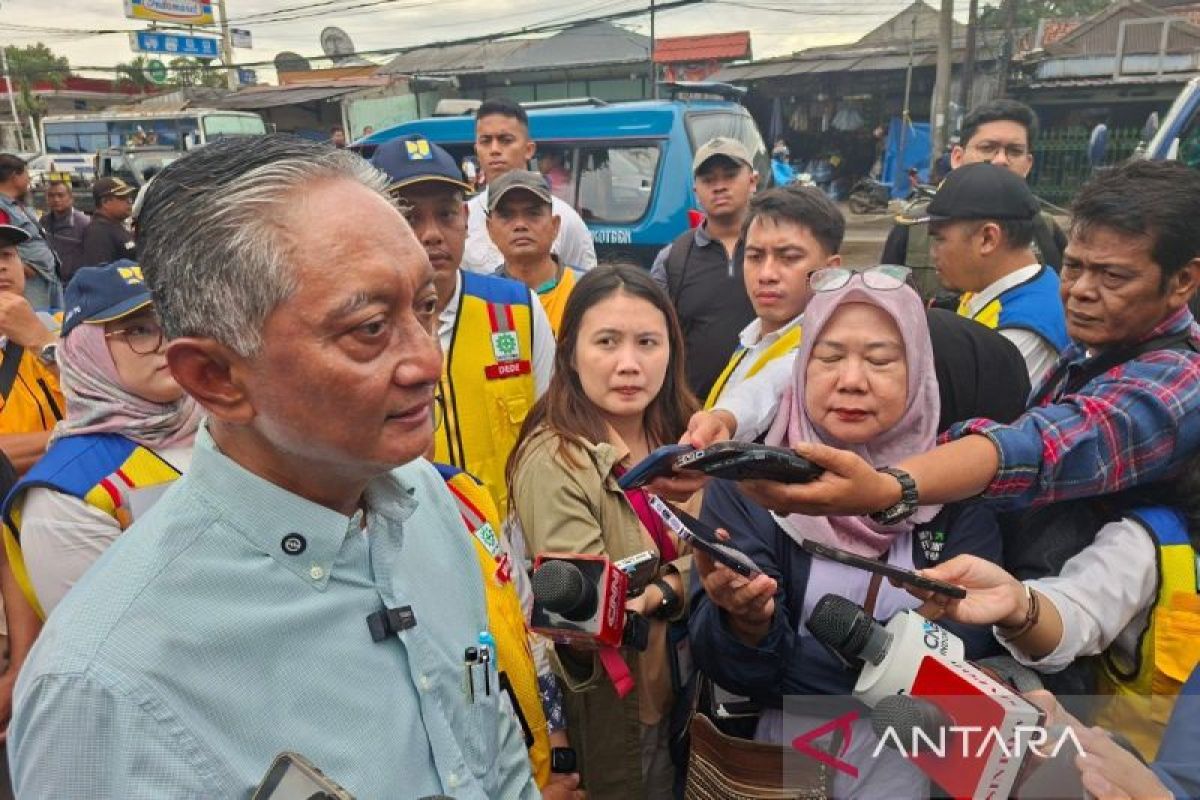 Solusi untuk: Menteri PU target perbaikan jalan nasional di Parung selesai 1-2 bulan