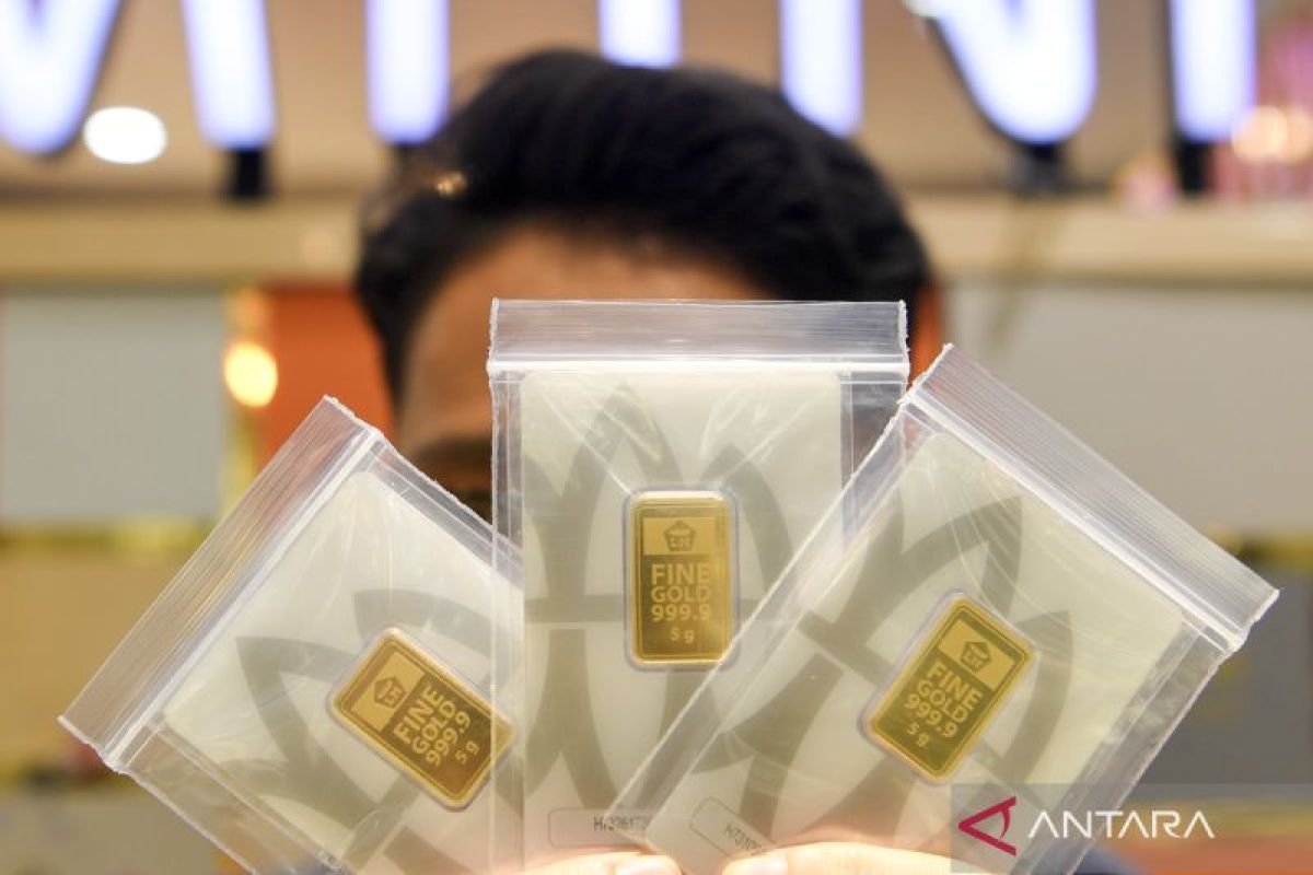 Harga emas Antam pada Jumat naik Rp7.000 menjadi Rp2,857 juta/gr