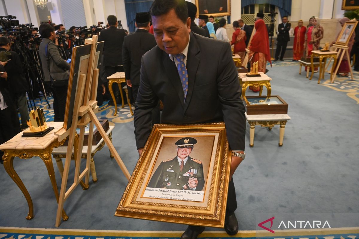 Berita Penting: Sosok Zainal Abidin Syah yang perjuangkan Irian Barat bagian NKRI