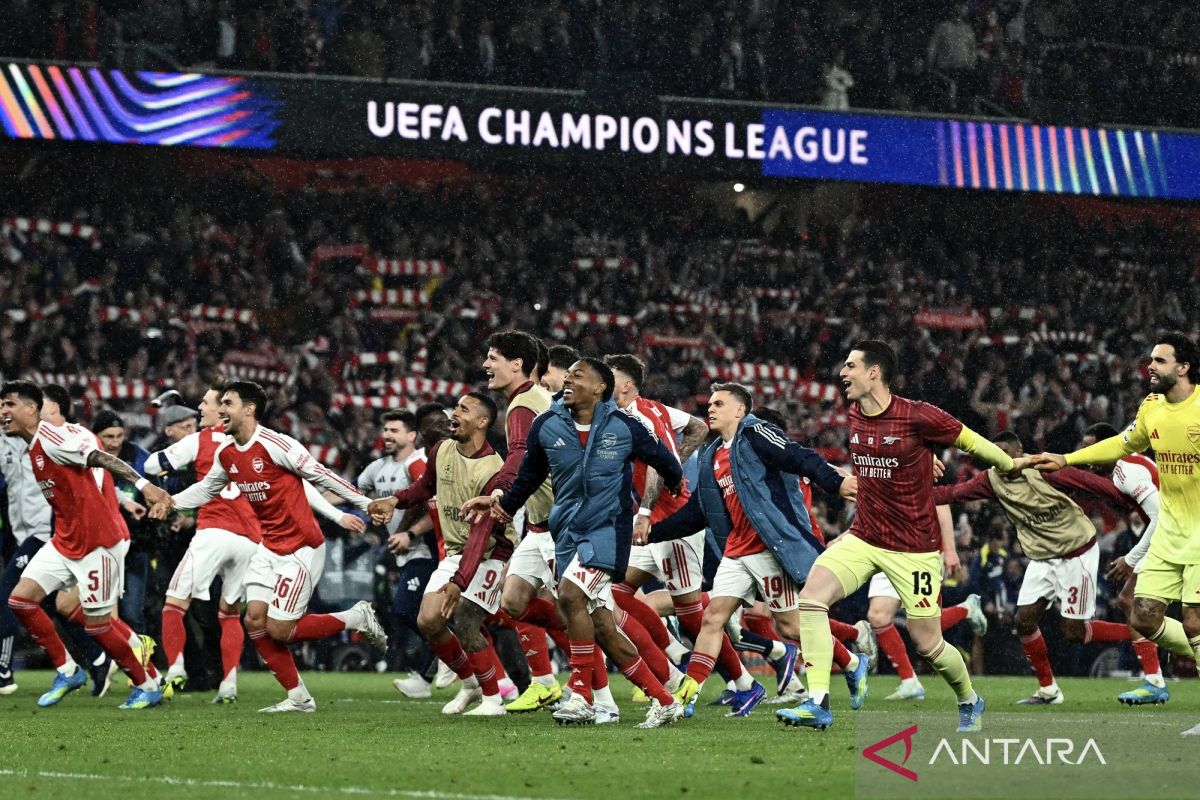 Perubahan menyeluruh membuat Arsenal akhiri puasa trofi liga