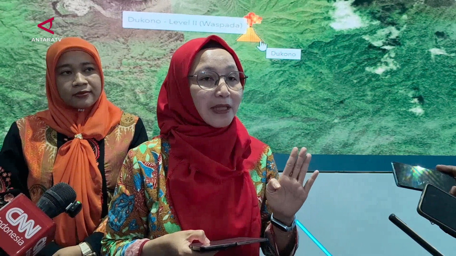 PVMBG minta warga dan pendaki jauhi Gunung Dukono dalam radius 4 Km