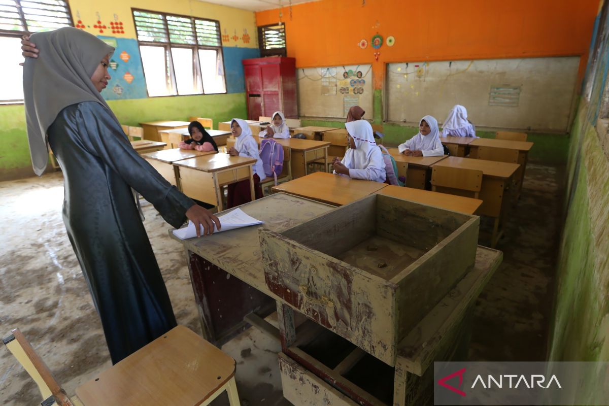 Latest Program: Pentingnya konstruksi jihad pendidikan