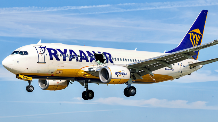 Key Strategy: Pesawat Ryanair Mendarat Darurat Seusai Jendela Copot di Udara